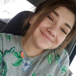 Meet your Posher, Dacey